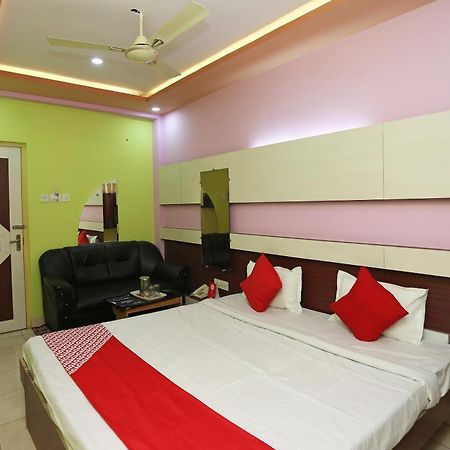 Hotel O Raj Rajeswari Ászánszol Kültér fotó