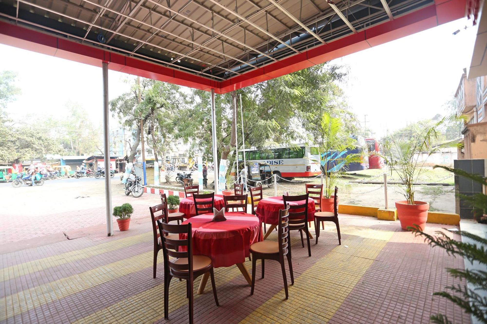 Hotel O Raj Rajeswari Ászánszol Kültér fotó