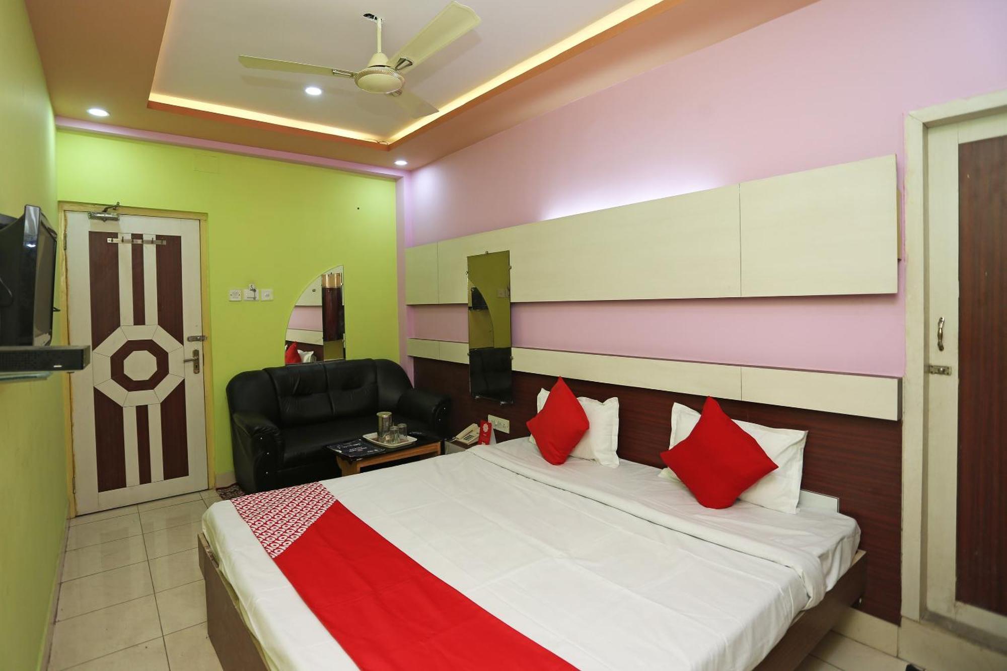 Hotel O Raj Rajeswari Ászánszol Kültér fotó