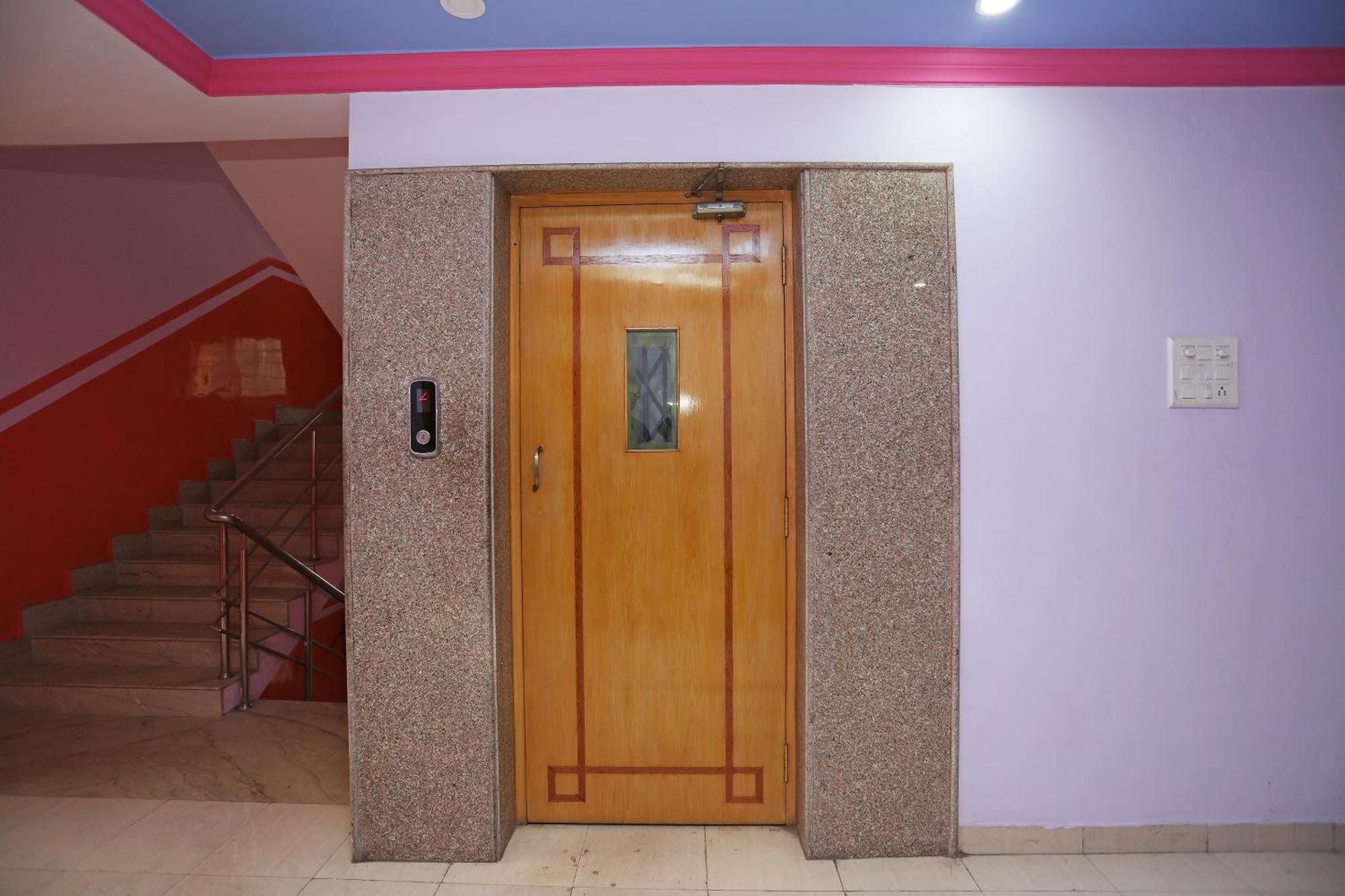 Hotel O Raj Rajeswari Ászánszol Kültér fotó